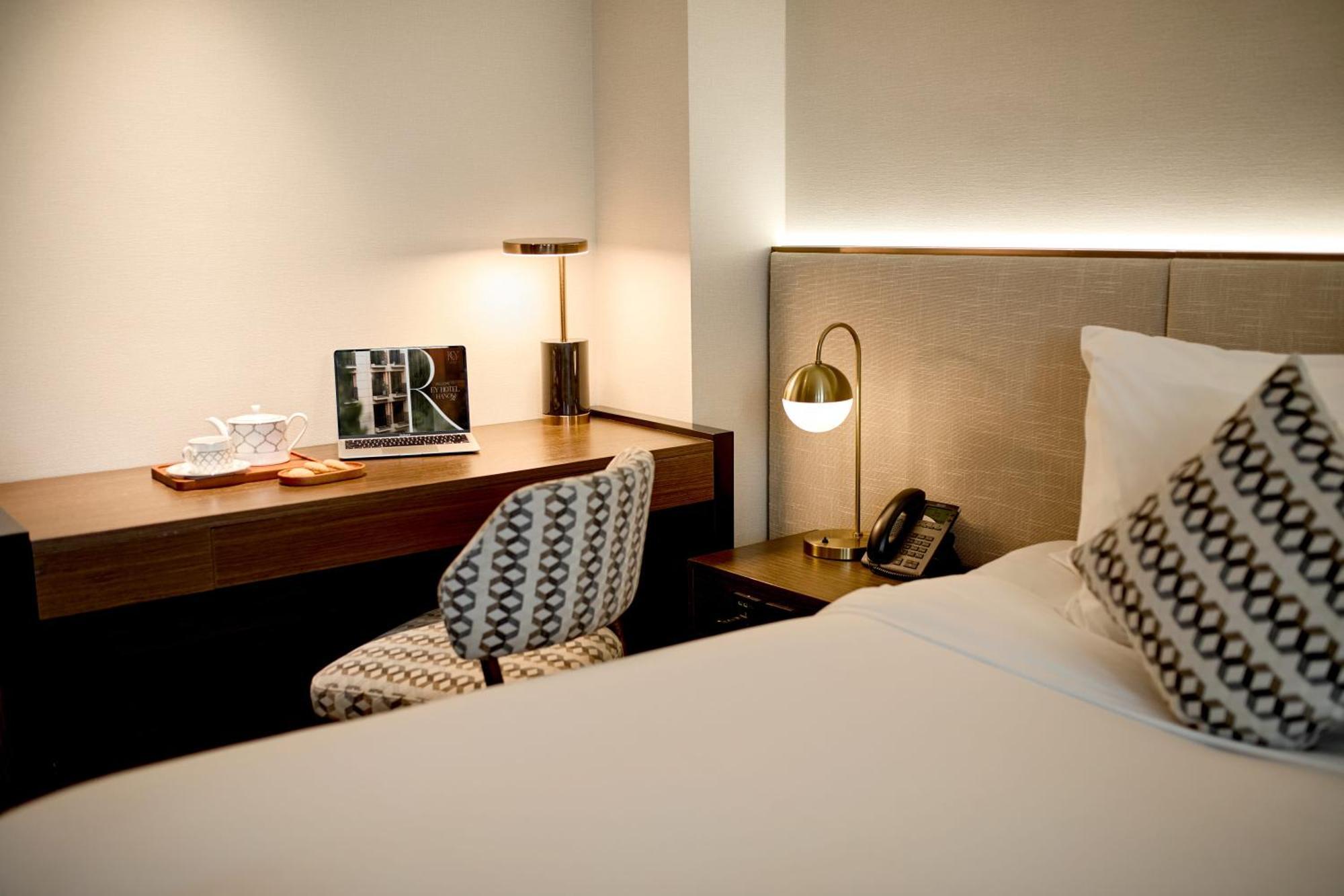 Rey Hotel 河内 外观 照片