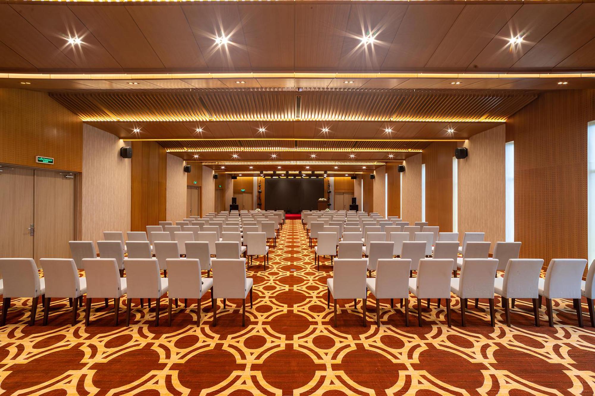 Rey Hotel 河内 外观 照片